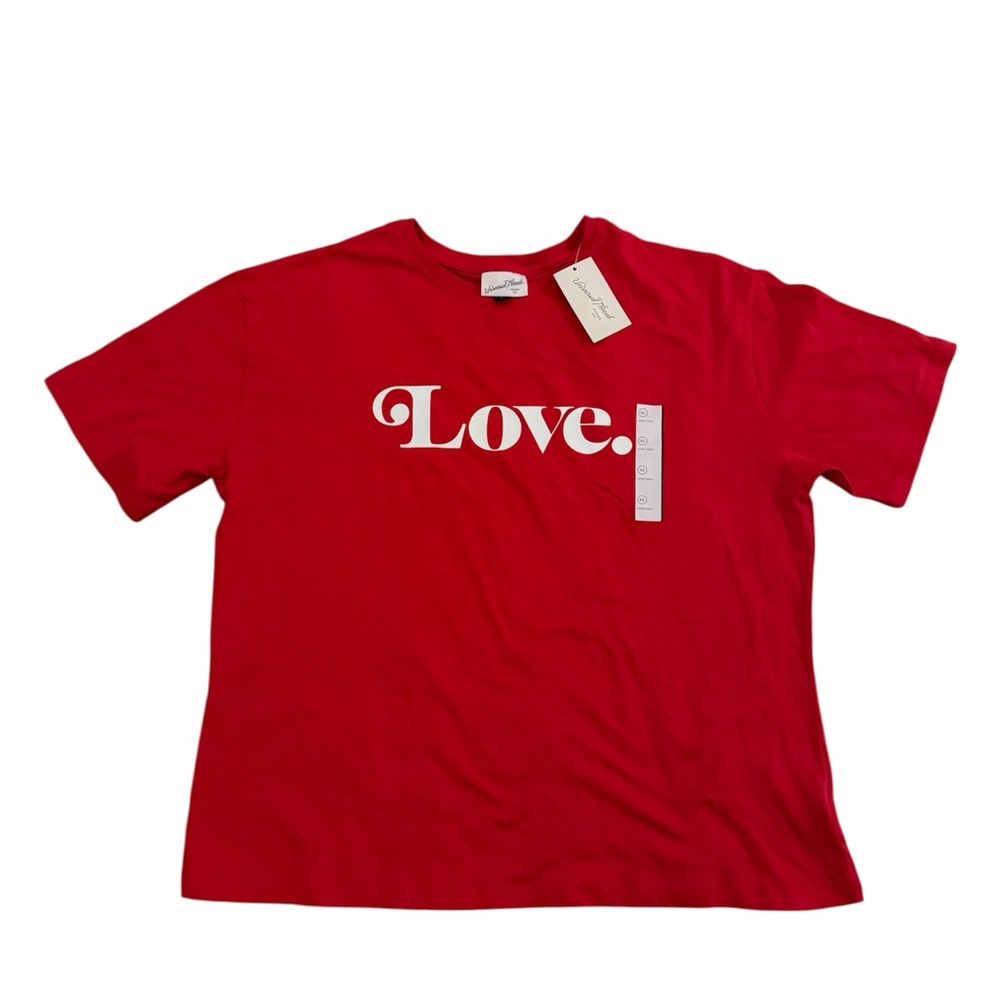 NWT Universal Thread Love graphic short sleeve tee, size xl